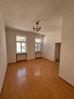 PROVISIONSFREI! WOHNUNG IN RUHIGER LAGE – Bild 3