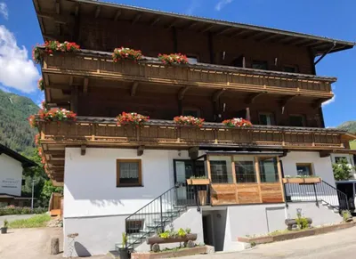 Wohnung kaufen in Lienz – 126 m², € 120.000 – Bild 2 von 2