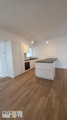Traumhafte Dachgeschoßwohnung in 1090 Wien - Ihr Erstbezug wartet auf Sie!