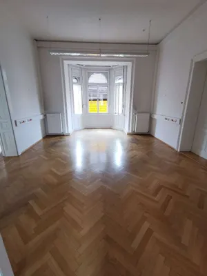 8-Zimmer-Gewerbeimmobilie mieten in Leoben – 300 m², € 3.760 – Bild 6 von 14
