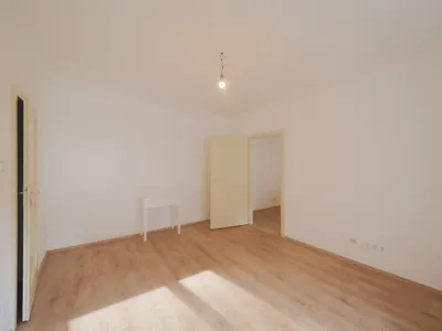 2-Zimmer-Wohnung mieten in Wiener Neustadt – 59 m², € 695 – Bild 3 von 11