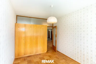 2-Zimmer-Wohnung kaufen in Gmunden – 65 m², € 117.000 – Bild 7 von 12