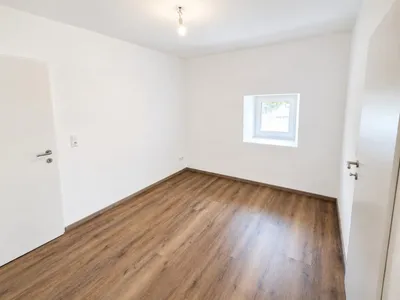 3-Zimmer-Gewerbeimmobilie mieten in Amstetten – 80 m², € 690 – Bild 7 von 10