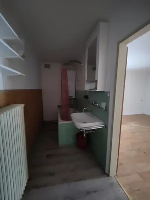 8-Zimmer-Gewerbeimmobilie kaufen in Korneuburg – 200 m², € 390.000 – Bild 17 von 42