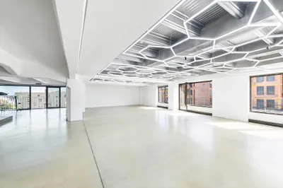 Gewerbeimmobilie mieten in Wien – 225 m², € 3.633