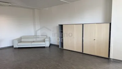 1-Zimmer-Gewerbeimmobilie mieten in Wiener Neustadt Land – 90 m², € 730 – Bild 4 von 9