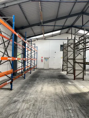 Gewerbeimmobilie mieten in Bruck-Mürzzuschlag – 1 307 m², € 4 – Bild 55 von 65