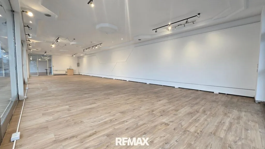 Attraktives Geschäftslokal in bester Auto-Frequenzlage von Leibnitz - 126m² mit großer Glasfront Top 5 - Вид 3
