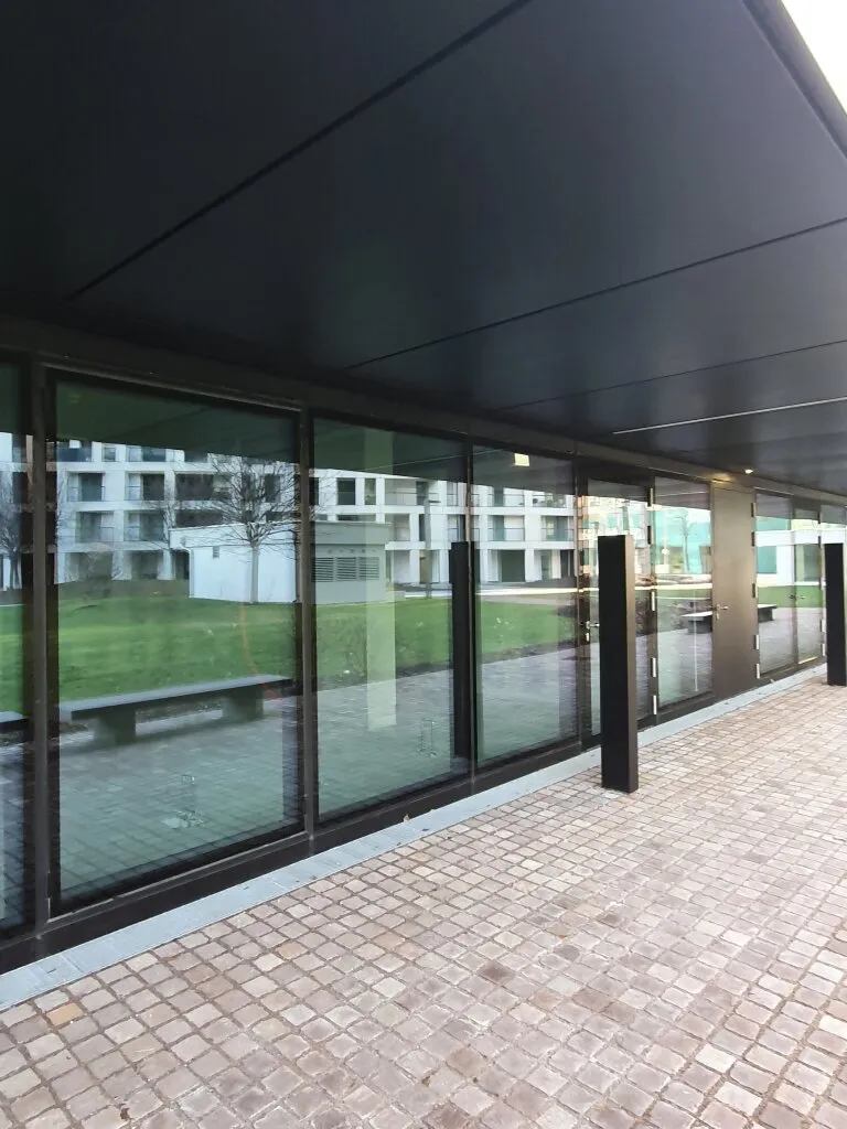 ERSTBEZUG - Geschäftslokal bei den DC-Flats - Ansicht 3