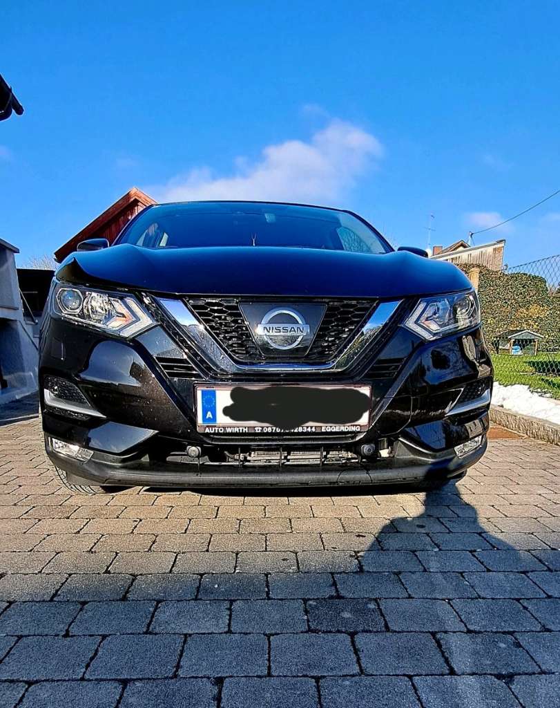 Nissan Qashqai 1,6 DCI N-Connecta SUV / Geländewagen