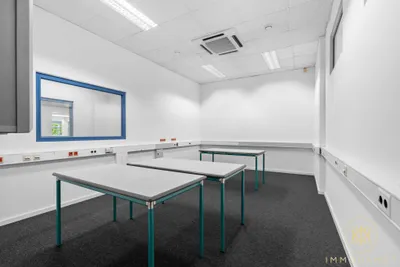 Gewerbeimmobilie mieten in Wien – 500 m², € 4.001 – Bild 4 von 13