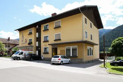 4-Zimmer-Wohnung mieten in Liezen – 96,79 m², € 855 – Bild 1 von 2