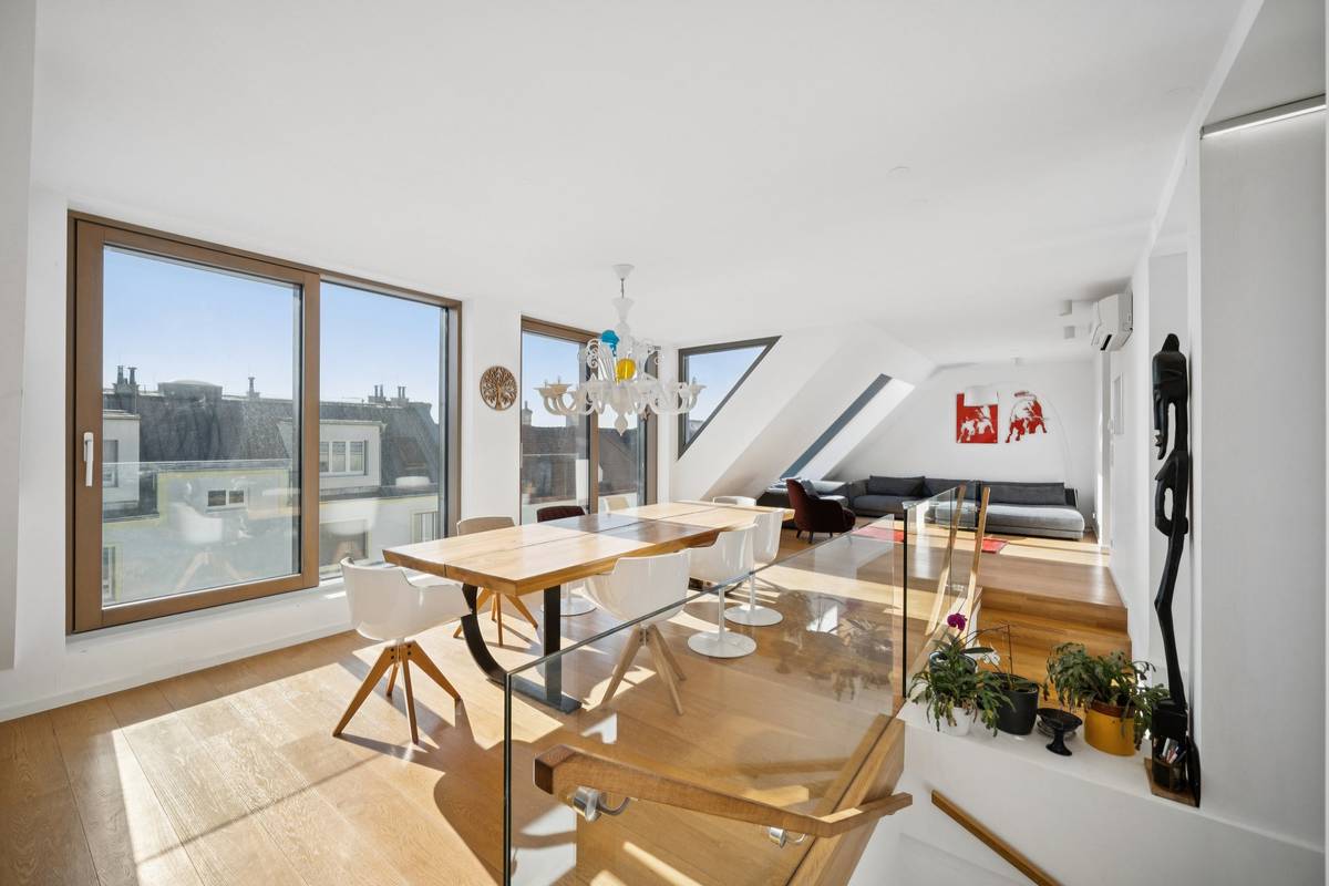 360°-Panoramablick: Exklusive Dachgeschossmaisonette mit großer Terrasse - Ansicht 3