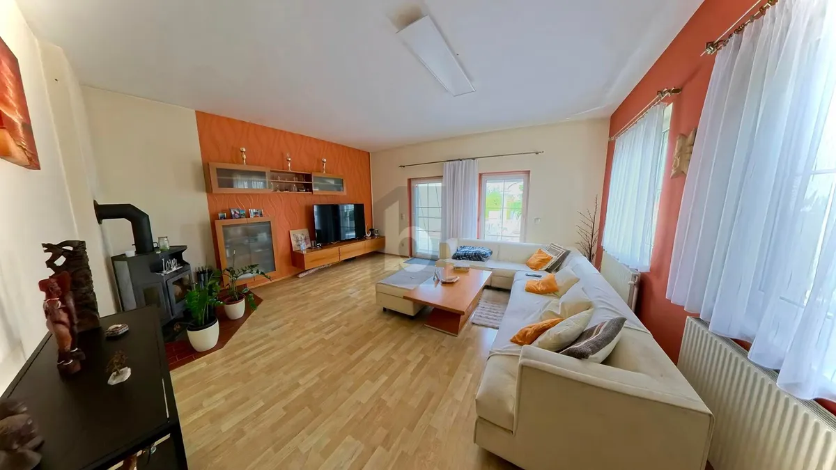 IHR TRAUMHAUS IN KLINGENBACH: GROßZÜGIGES EINFAMILIENHAUS MIT GARTEN, TERRASSE & TOP-KELLER - Ansicht 2