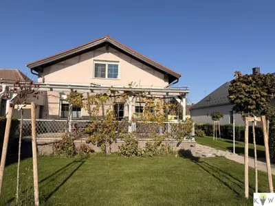 6-Zimmer-Haus kaufen in Neusiedl am See – 245 m², € 345.000 – Bild 3 von 26
