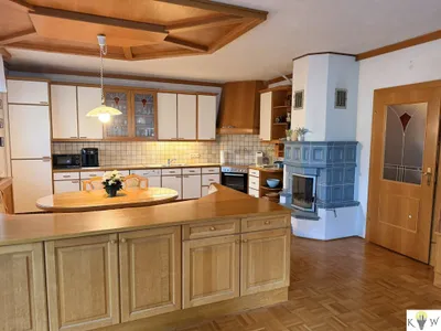 6-Zimmer-Haus kaufen in Neusiedl am See – 245 m², € 345.000 – Bild 12 von 26