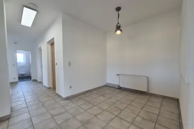 Gewerbeimmobilie mieten in Gmunden – 42 m², € 1.016 – Bild 8 von 12