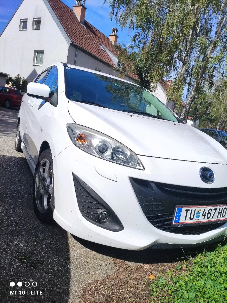 Mazda Mazda5 2011 photo 2