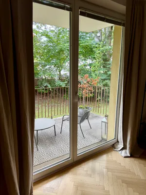 Wunderschöne 4-Zimmer-Stilaltbau : Nachmieter gesucht : Balkon zum Garten : Rupertusplatz – Bild 3