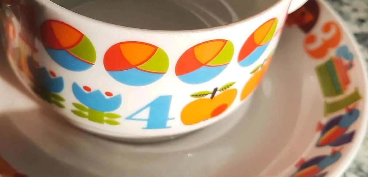 Thomas, Porzellan, Tasse,70er,80er, Kinder, Kakao, Tee, Kinderkaffee,, € 20,- (4924 Waldzell)