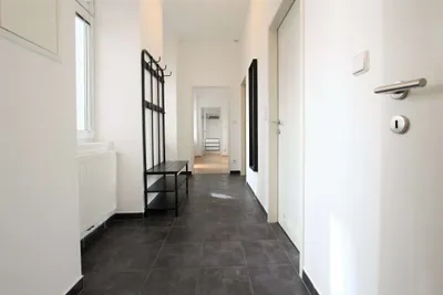 Kurzzeitvermietung! Modern möblierte 2-Zimmer-Wohnung! – Bild 3