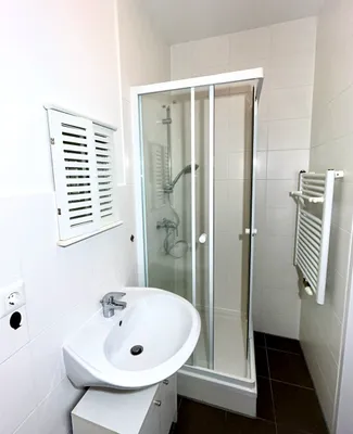 2-Zimmer-Wohnung mieten in Linz – 30 m², € 645 – Bild 9 von 9