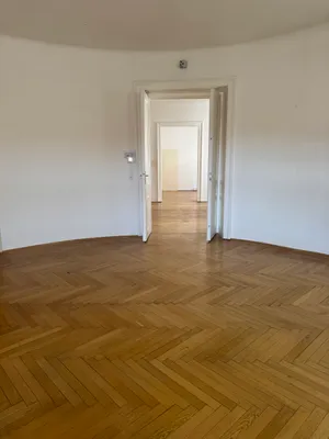 4-Zimmer-Gewerbeimmobilie mieten in Graz – 130 m², € 15 – Bild 11 von 12