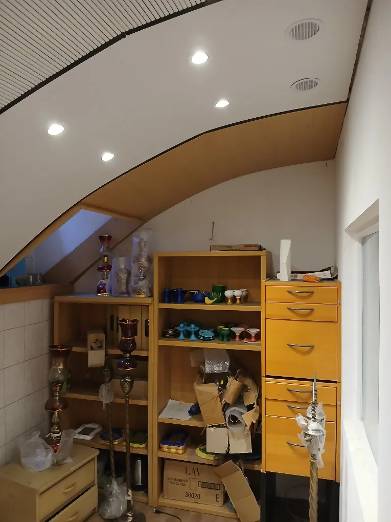 Lagerraum im Keller 220 m² mit 2 Kühlräume +1 Gefrierraum 7,20€ / m² - Ansicht 2