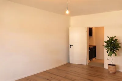 Wohnung mieten in Wiener Neustadt – 32 m², € 600 – Bild 3 von 8