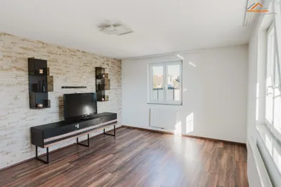 12-Zimmer-Haus kaufen in Neunkirchen – 341,8 m², € 679.000 – Bild 6 von 42