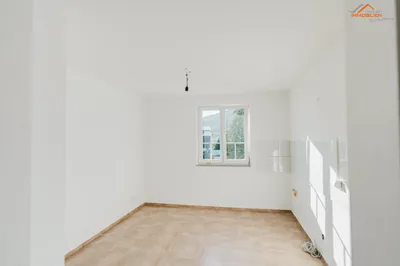 12-Zimmer-Haus kaufen in Neunkirchen – 341,8 m², € 679.000 – Bild 13 von 42