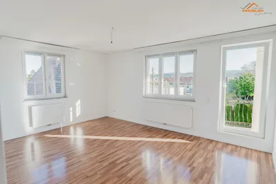 12-Zimmer-Haus kaufen in Neunkirchen – 341,8 m², € 679.000 – Bild 19 von 42
