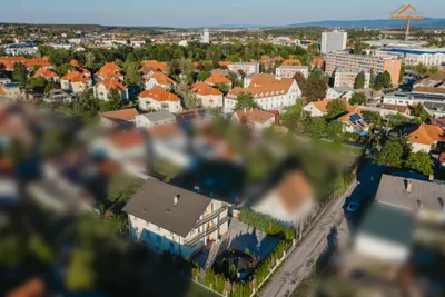 12-Zimmer-Haus kaufen in Neunkirchen – 341,8 m², € 679.000 – Bild 32 von 42