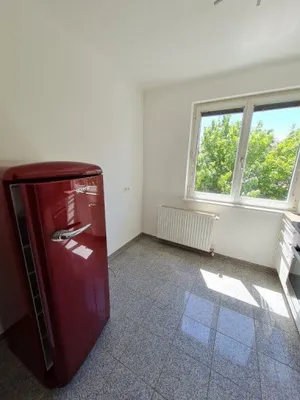 RUHIGE 2 ZIMMER NEUBAUWOHNUNG! GARTENBENÜTZUNG! NÄHE EKZ RIVERSIDE und BAHNHOF LIESING! – Bild 2