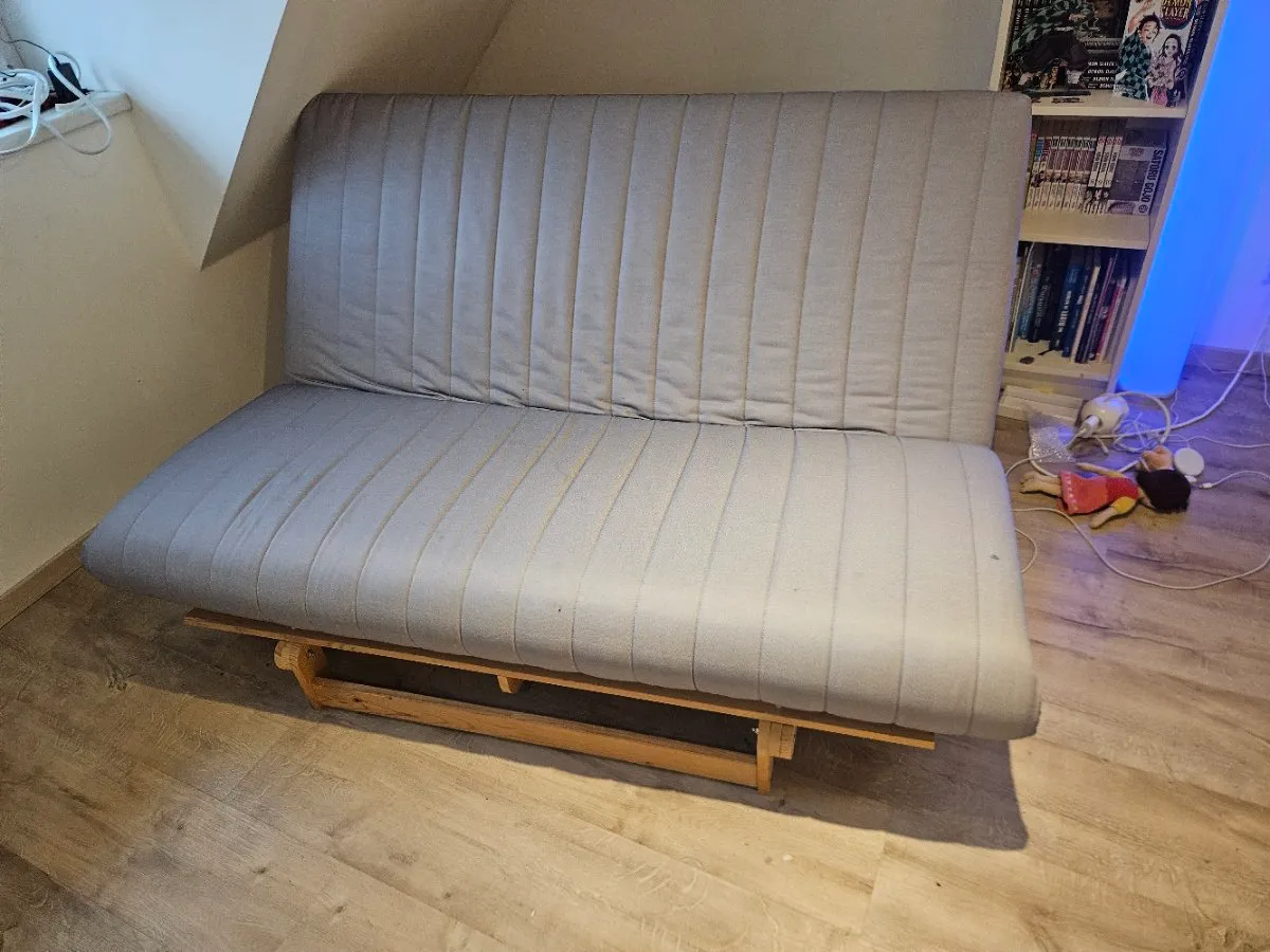 Schlafcouch/ sofa Ikea 160x200, € 67,- (9061 Klagenfurt)