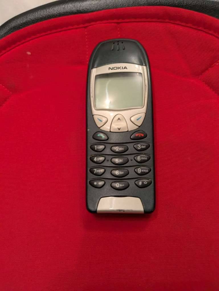Nokiahandy 6210 (offen/ freigeschaltet) Mobile phones nokias handys tastenhandys retrohandys bmwhandys mercedeshandys