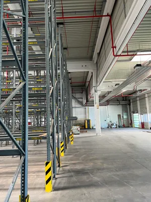 Gewerbeimmobilie mieten in Villach Land – 2 700 m², € 5 – Bild 3 von 8