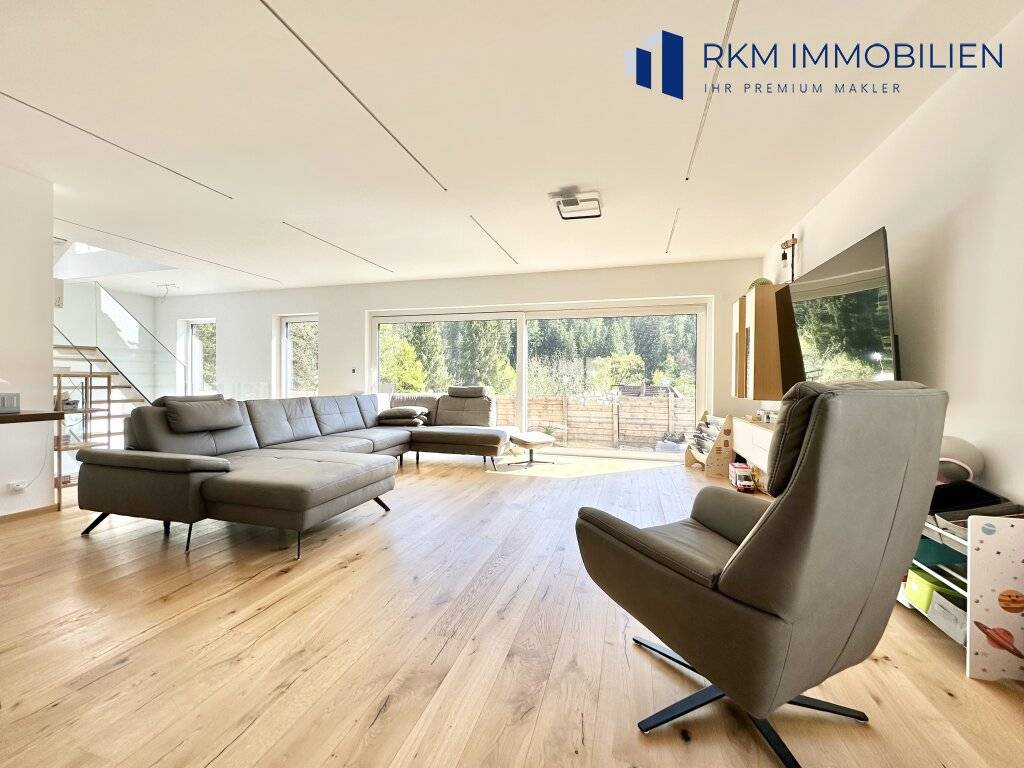 Modernes Familienparadies mit viel Platz und herrlichem Bergblick - Ansicht 2