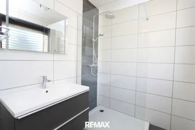 7-Zimmer-Haus kaufen in Wels-Land – 200 m², € 440.000 – Bild 10 von 16