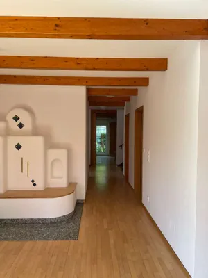 7-Zimmer-Haus mieten in Graz – 337 m², € 3.050 – Bild 2 von 7