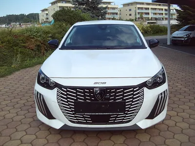Peugeot 208 PureTech 100 S&S Allure