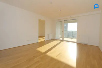 DC-Living, Moderne Wohnung, Uno-City, 2 Zimmer Loggia hell, Alarmanlage, Sauna, Fitness