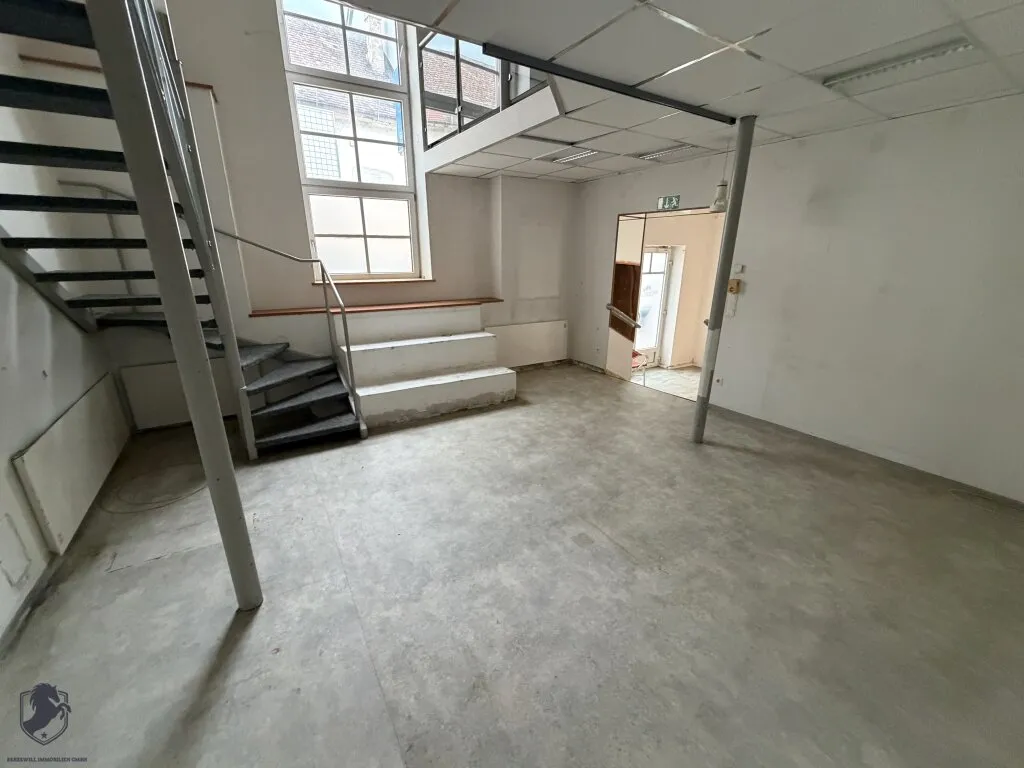 Geschäftslokal / Bürofläche mit Galerieebene - Ansicht 3
