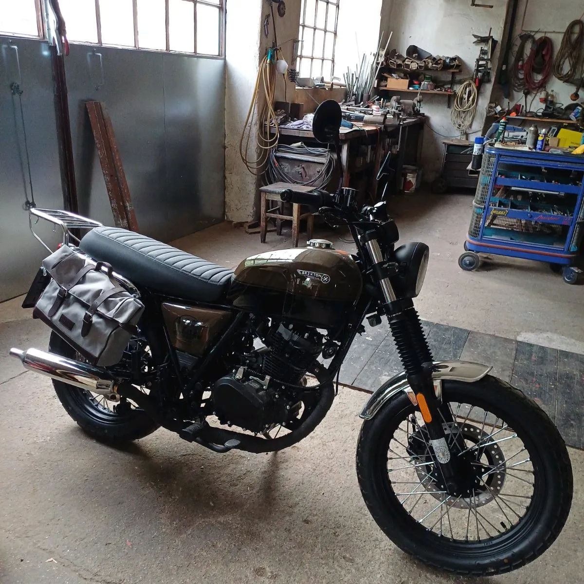 Brixton BX125