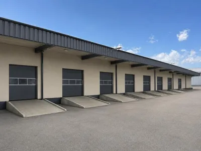 Gewerbeimmobilie mieten in Graz – 1 500 m², € 10 – Bild 1 von 3