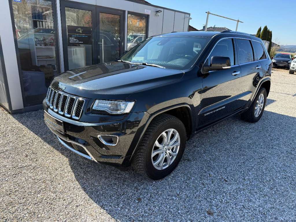 Jeep Grand Cherokee 3,0 V6 CRD Overland SUV / Geländewagen