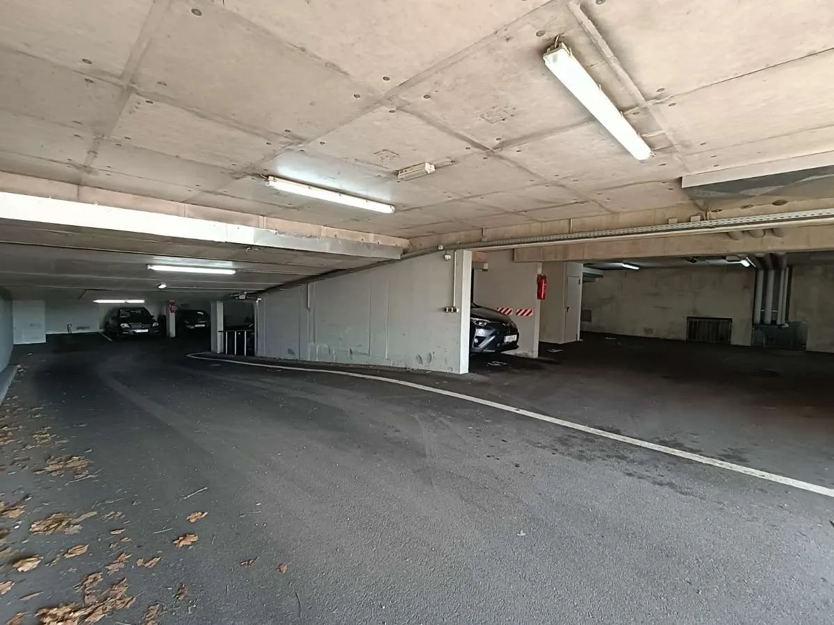 Tiefgaragenplatz mit Geschäftskeller | Nähe Infra-Center, Linz - Ansicht 2