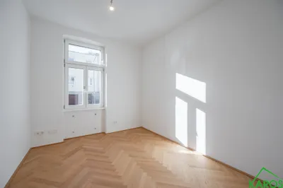 AUHOFSTRAßE - VILLA AUHOF - stilvolle Wohnung in erstklassiger Lage – Bild 3