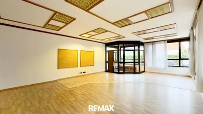 Gewerbeimmobilie kaufen in Gänserndorf – 97 m², € 179.000