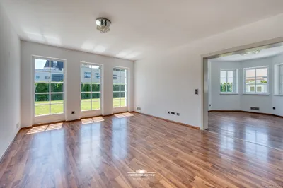 6-Zimmer-Haus kaufen in Vöcklabruck – 150 m², € 777.000 – Bild 5 von 17